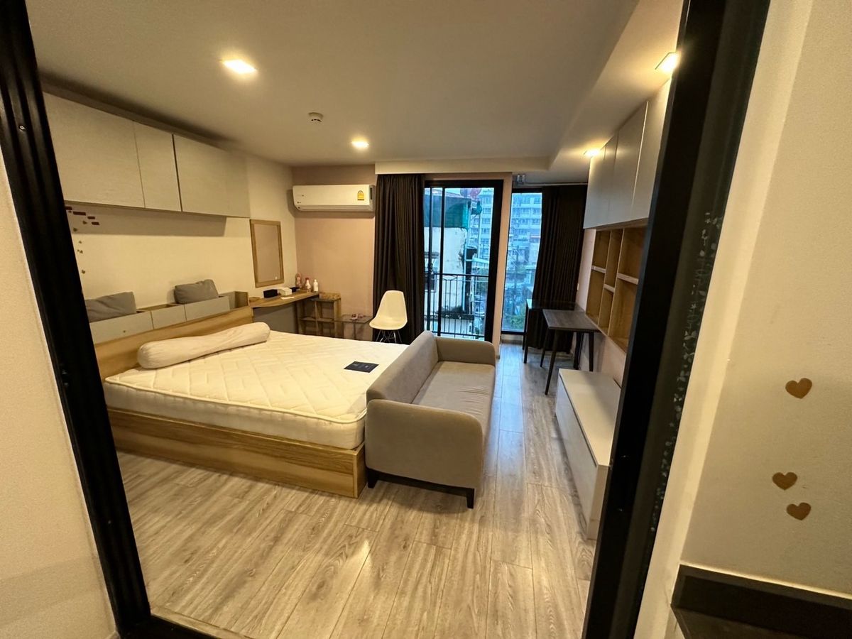 ให้เช่าคอนโดราชเทวี พญาไท : For Rent
Maestro 14 siam-ratchathewi
