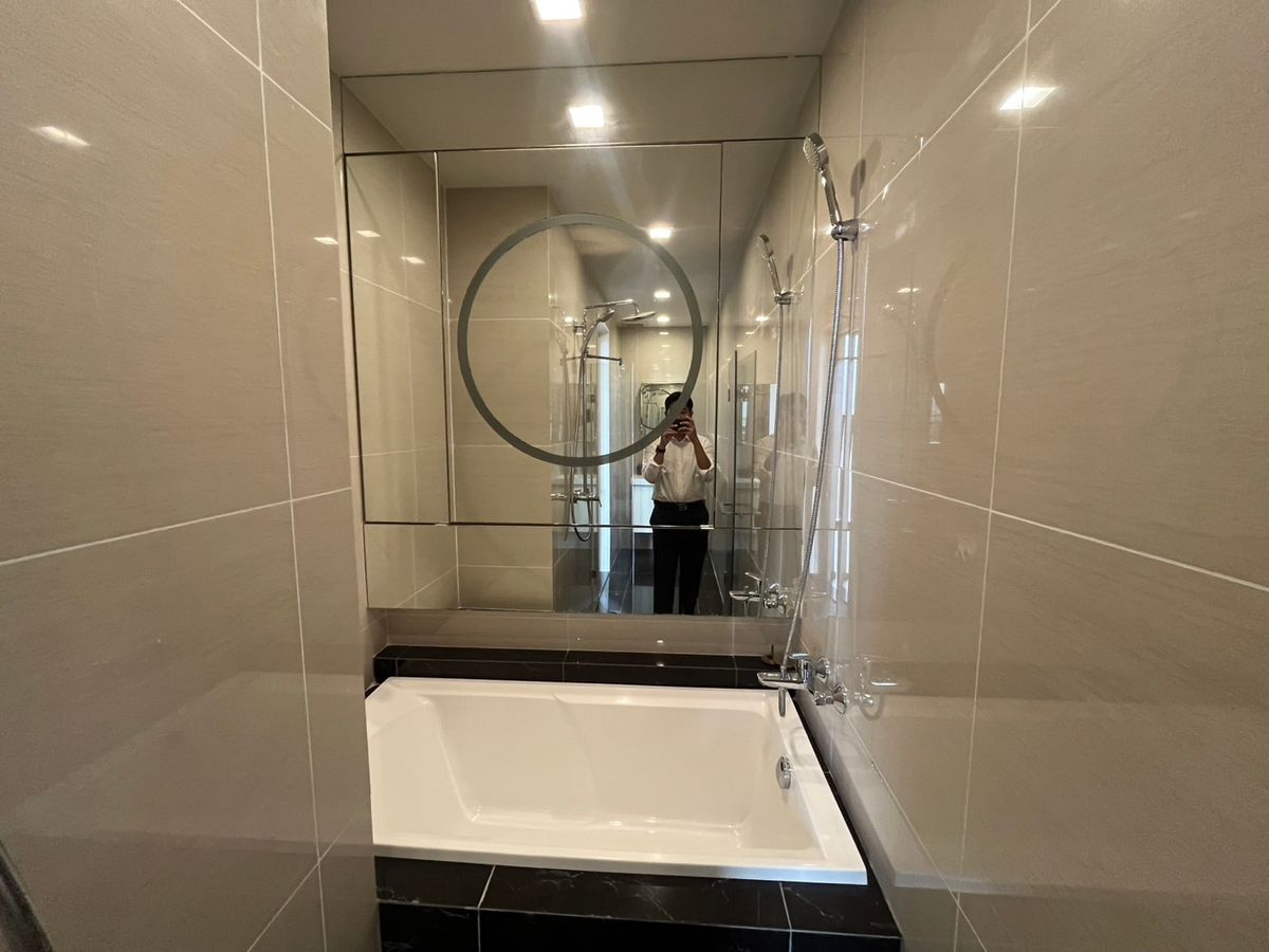 For SaleCondoSukhumvit, Asoke, Thonglor : Hotdeal 11 MB Allin Park 24 Combine Unit | 2 bedrooms, 2 bathrooms, shady garden views in the heart of Sukhumvit 087-808-3690 (FIFA)