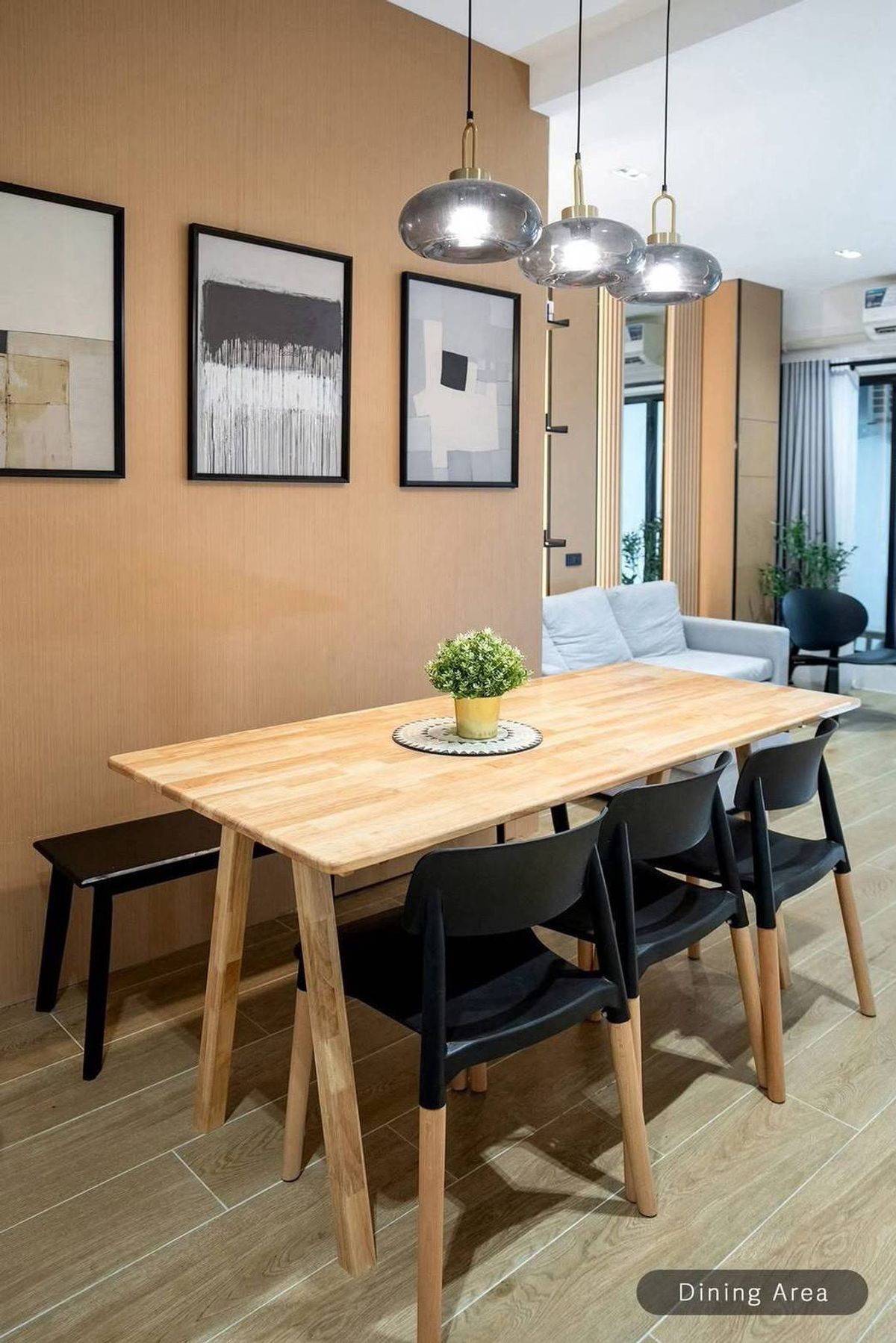 ให้เช่าทาวน์โฮมรัชดา ห้วยขวาง : ทาวน์เฮ้าส์ให้เช่า 📍 Baan Yu Charoen 29 📍 3 ห้องนอน 2 ห้องน้ำ เฟอร์นิเจอร์ และ เครื่องใช้ไฟฟ้าครบ 