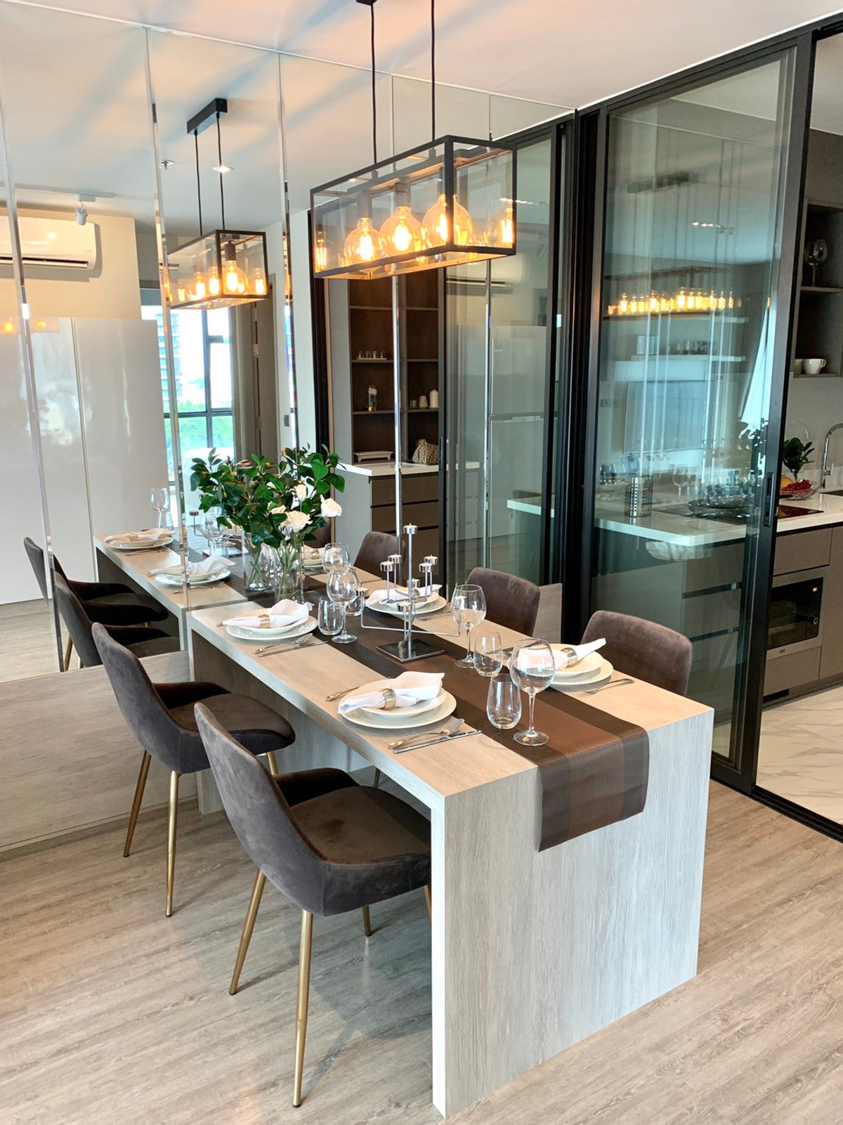 For RentCondoSukhumvit, Asoke, Thonglor : ✨ GT16139 | Condo Rhythm Ekkamai, convenient travel, near BTS, there is a shuttle, beautiful room, fully furnished!!