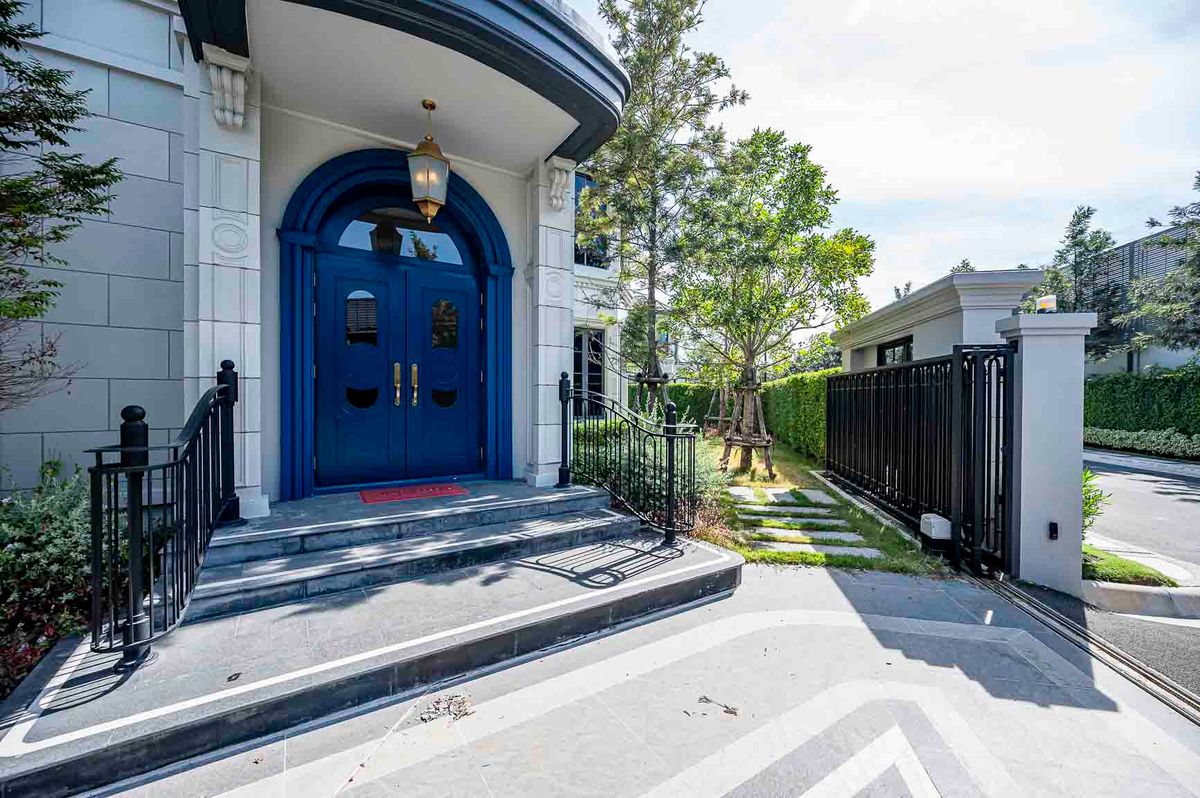 ให้เช่าบ้านพัฒนาการ ศรีนครินทร์ : บ้านเดี่ยวให้เช่า 📍 Narasiri Krungthep Kreetha 📍 5 ห้องนอน 6 ห้องน้ำ เฟอร์นิเจอร์ และ เครื่องใช้ไฟฟ้าครบ 