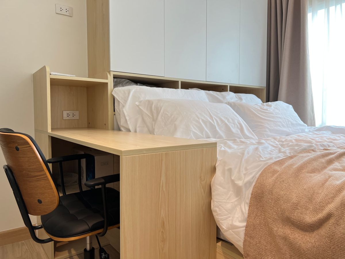 For SaleCondoSilom, Saladaeng, Bangrak : Surawong City Resort【𝐒𝐄𝐋𝐋 & 𝐑𝐄𝐍𝐓】🔥Beautiful, warm resort-style rooms with a natural feel but urban functionality🔥  Contact Line ID: @hacondo