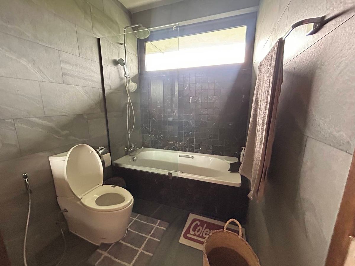 For SaleHouseSukhumvit, Asoke, Thonglor : Detached house, Sukhumvit zone, near BTS. Phra Khanong only 4 minutes