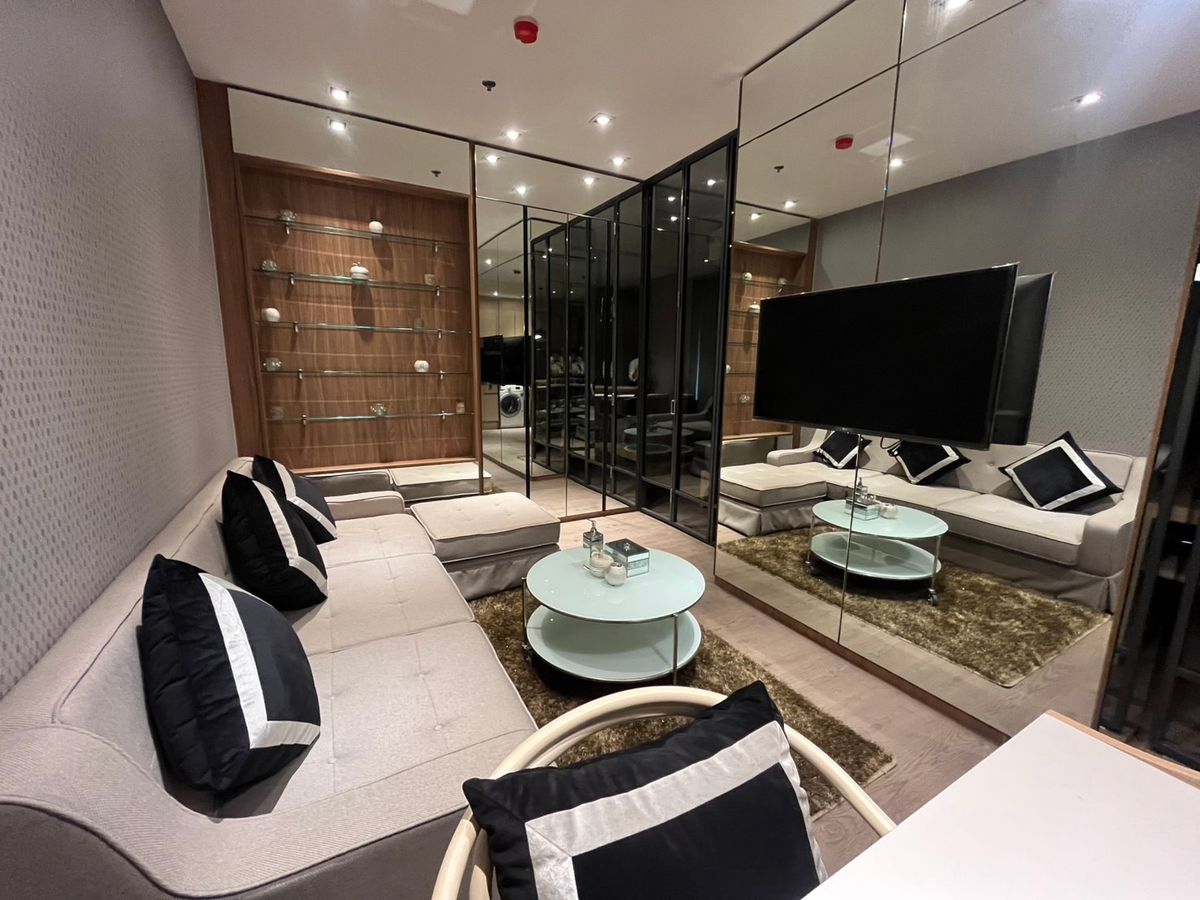 For SaleCondoSukhumvit, Asoke, Thonglor : Hotdeal 11 MB Allin Park 24 Combine Unit | 2 bedrooms, 2 bathrooms, shady garden views in the heart of Sukhumvit 087-808-3690 (FIFA)