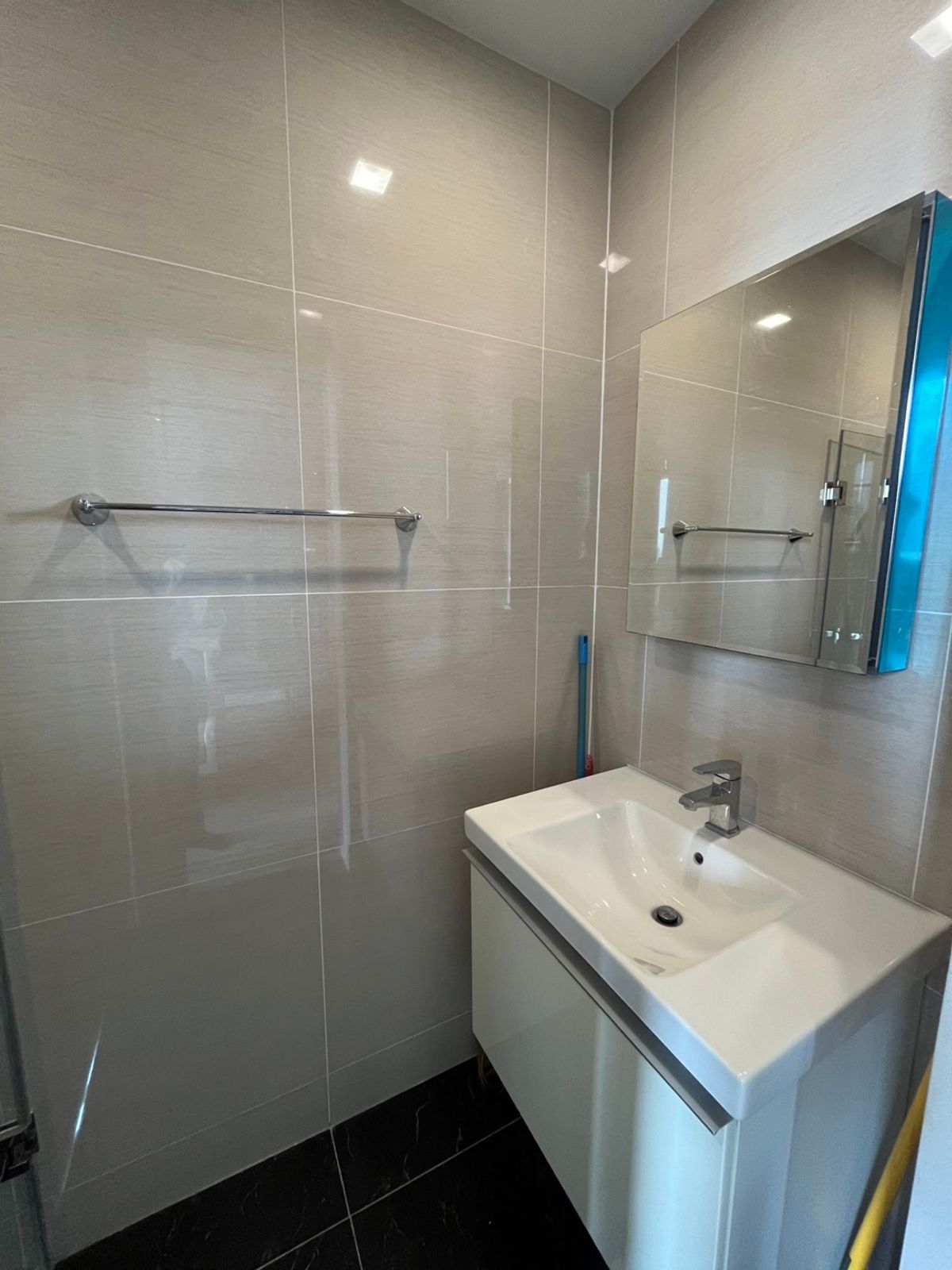 For SaleCondoSukhumvit, Asoke, Thonglor : Hotdeal 11 MB Allin Park 24 Combine Unit | 2 bedrooms, 2 bathrooms, shady garden views in the heart of Sukhumvit 087-808-3690 (FIFA)