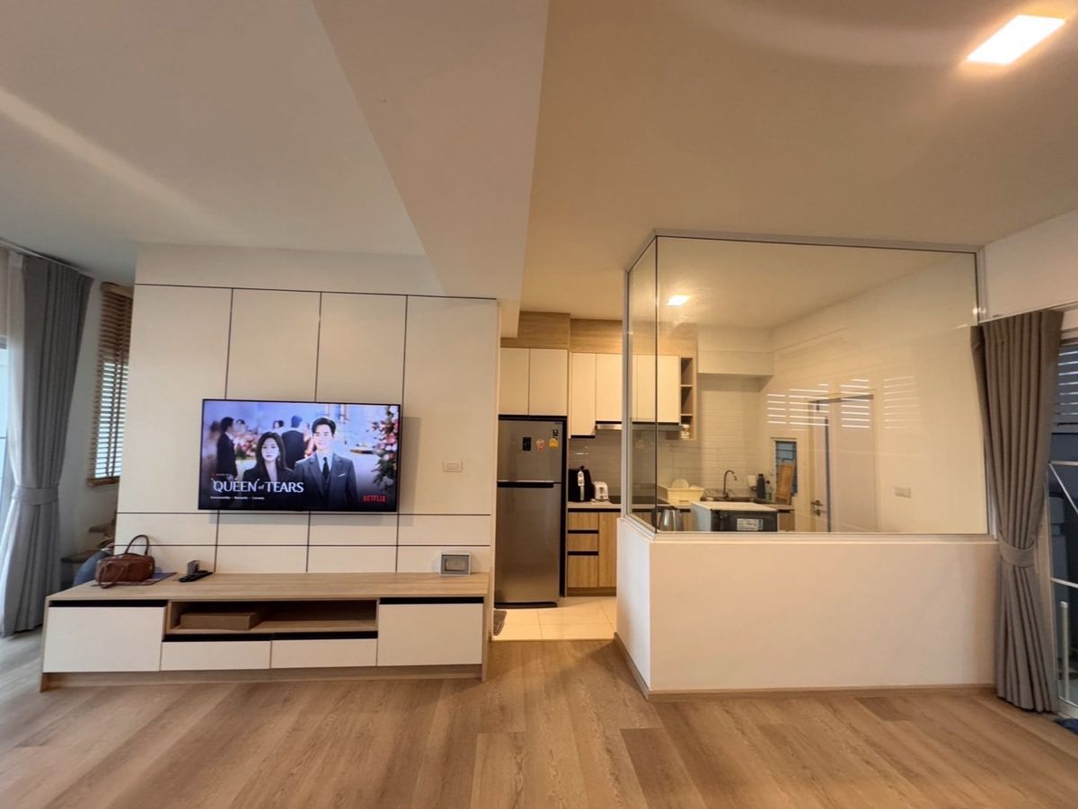 ขายทาวน์โฮมบางนา แบริ่ง ลาซาล : 🔥ForSale 🔥 Indy บางนา- รามคำแหง2 • ใกล้เมกะ บางนา ‼️ ตรงข้ามนานาชาติ Dulwich⚡️ราคาพิเศษ** Duplex  ✅ บ้านติดสวนและคลับเฮาส์ | สภาพดีมาก**