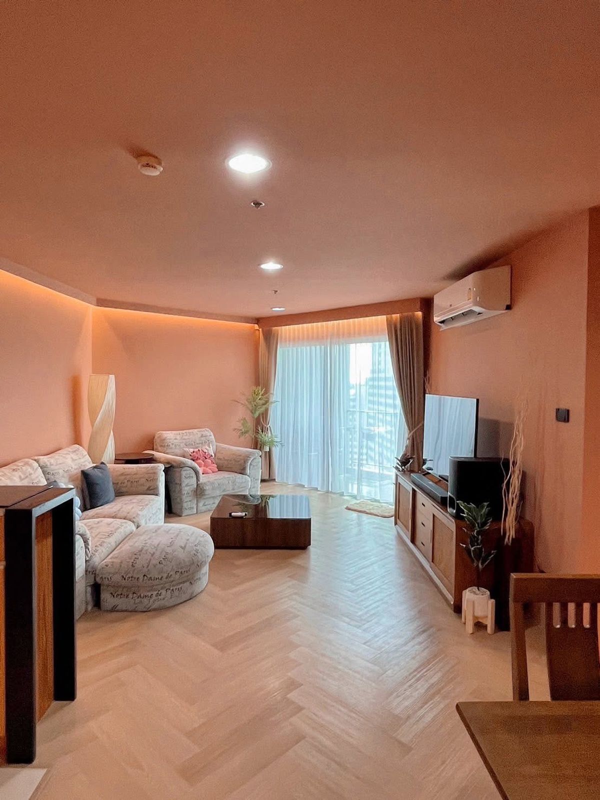คอนโดพระราม 9 เพชรบุรีตัดใหม่ RCA : ✨ FOR RENT / FOR SALE  :  Belle Grand Rama 9  Condo