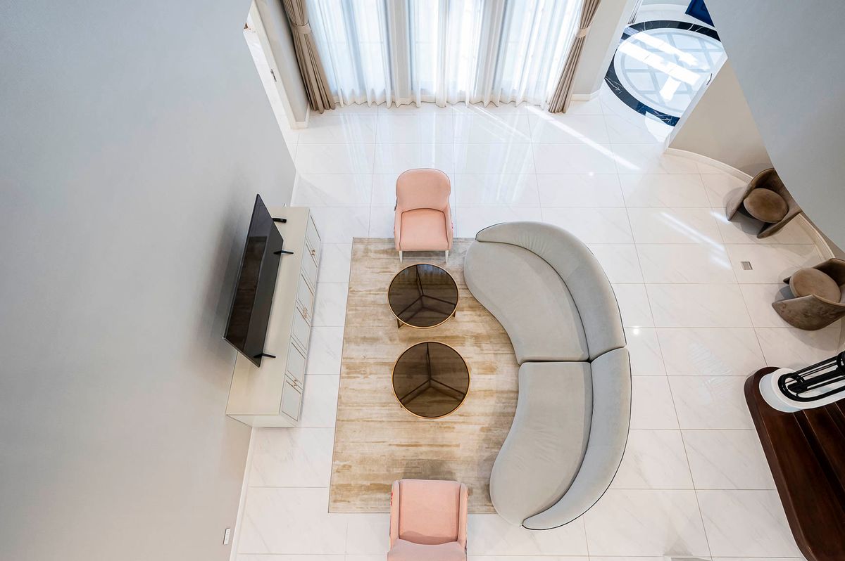 ให้เช่าบ้านพัฒนาการ ศรีนครินทร์ : บ้านเดี่ยวให้เช่า 📍 Narasiri Krungthep Kreetha 📍 5 ห้องนอน 6 ห้องน้ำ เฟอร์นิเจอร์ และ เครื่องใช้ไฟฟ้าครบ 