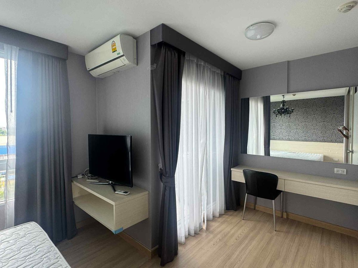 For RentCondoPathum Thani,Rangsit, Thammasat : EXCLUSIVE! (RC2585 Rill Condo Rangsit  for rent nice room, nice view with nice price 20,000 Line:  @metroestate