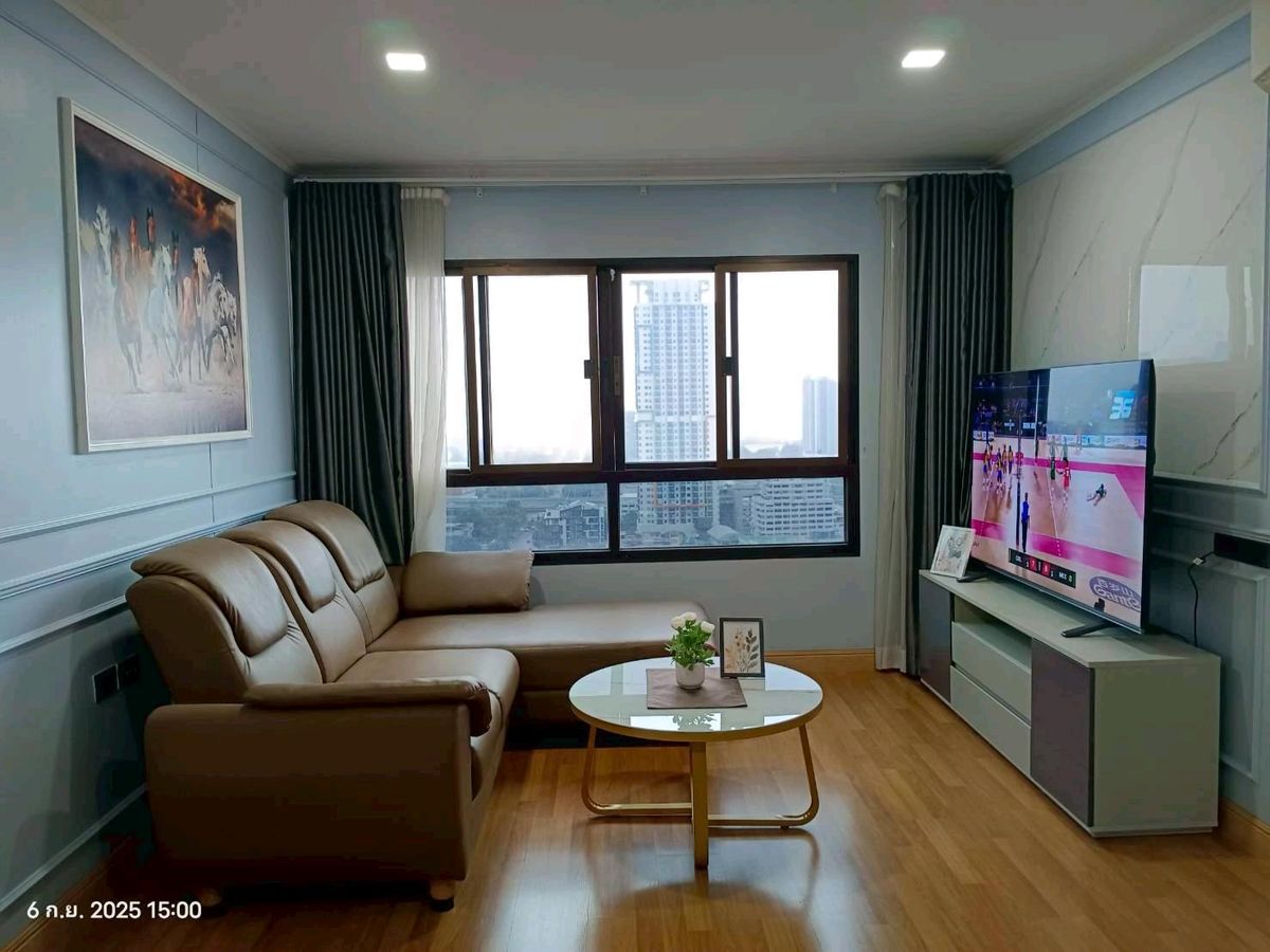 For RentCondoSapankwai,Jatujak : 🏙️ Rent a beautiful room, new renovated @Lumpini Place Phahon-Saphan Khwai Ferry-New Electricity Authority 📲or Line: 0616395225