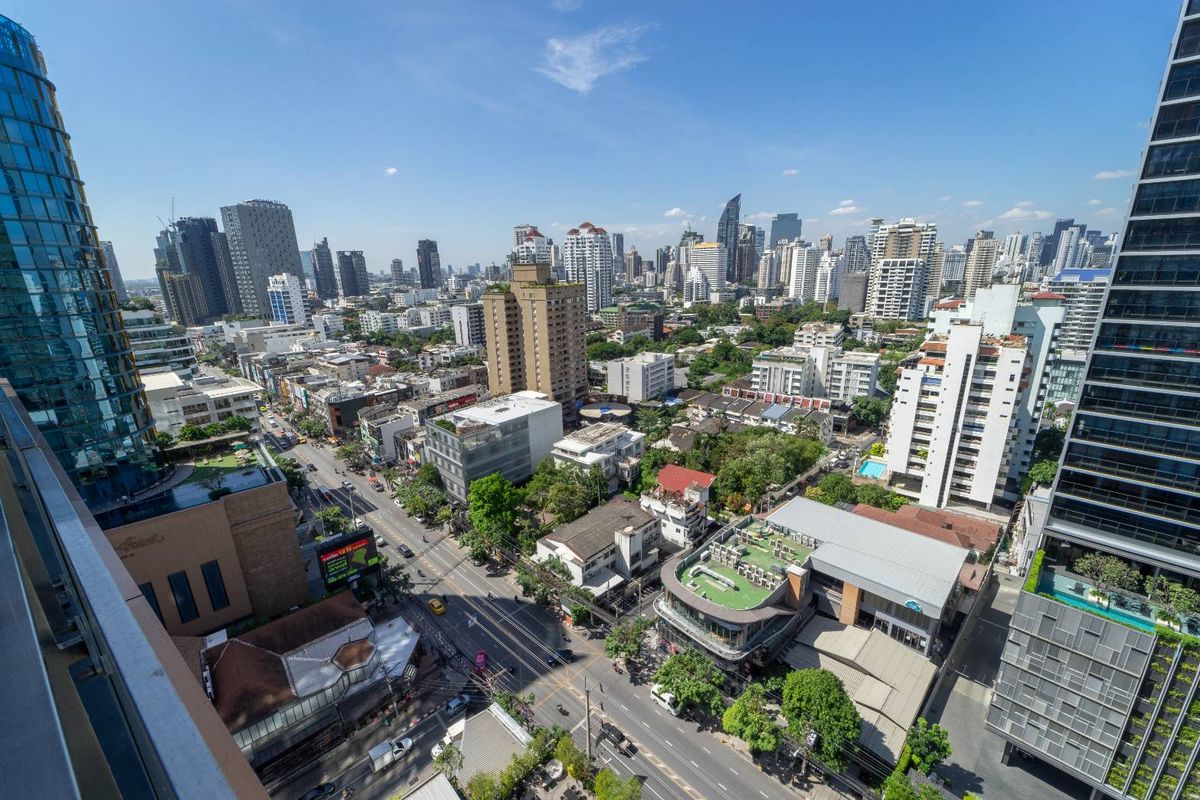 ให้เช่าคอนโดสุขุมวิท อโศก ทองหล่อ : ให้เช่า ✨ KHUN by YOO inspired by Starck ✨ เฟอร์นิเจอร์ และ เครื่องใช้ไฟฟ้าครบ ใกล้ BTS ทองหล่อ