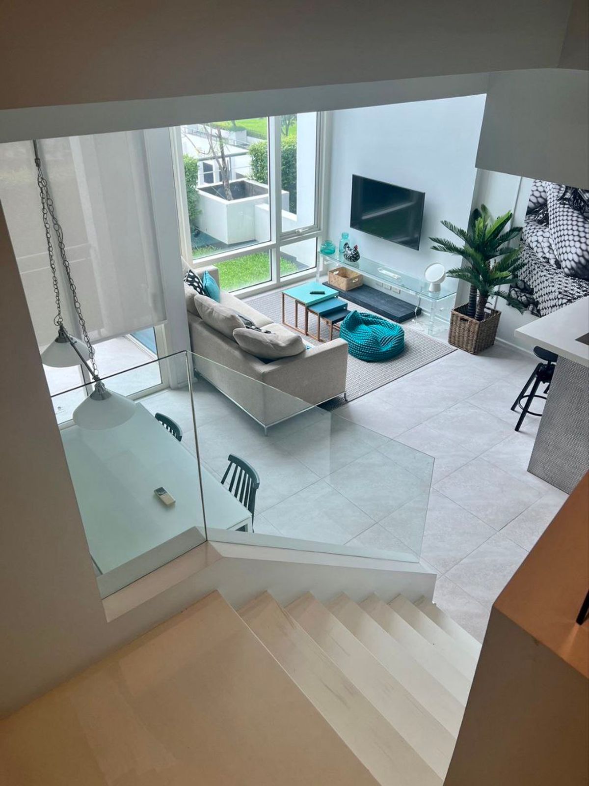 For RentCondoRatchathewi,Phayathai : Villa Rachatewi【𝐑𝐄𝐍𝐓】🔥Luxury design completes your living space, with light to please content creators.🔥  Contact Line ID: @hacondo