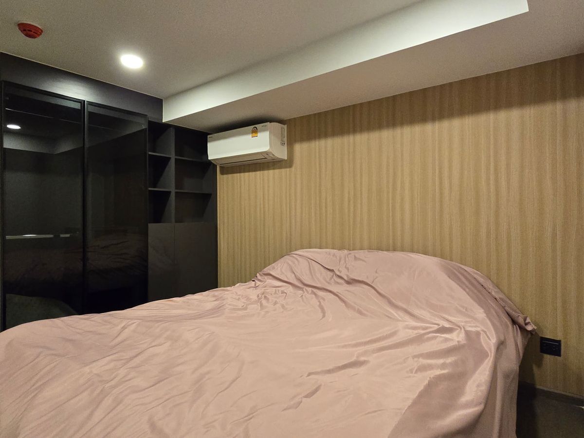 For SaleCondoSiam Paragon ,Chulalongkorn,Samyan : Park Origin Chula Samyan【𝐒𝐄𝐋𝐋 & 𝐑𝐄𝐍𝐓】🔥Warm, minimalist tones, complete with built-ins, perfect for both design and function.🔥  Contact Line ID: @hacondo