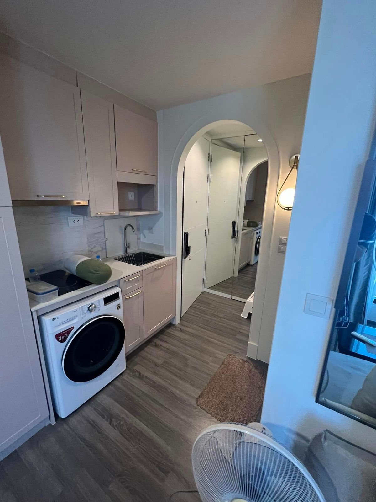 ขายคอนโดราชเทวี พญาไท : Ideo Mobi Rangnam【𝐒𝐄𝐋𝐋 & 𝐑𝐄𝐍𝐓】🔥ห้องสุดหรู สายแกลม ในย่านที่เต็มไปด้วยของอร่อยและไลฟ์สไตล์เมือง🔥  ติดต่อไลน์ไอดี: @hacondo