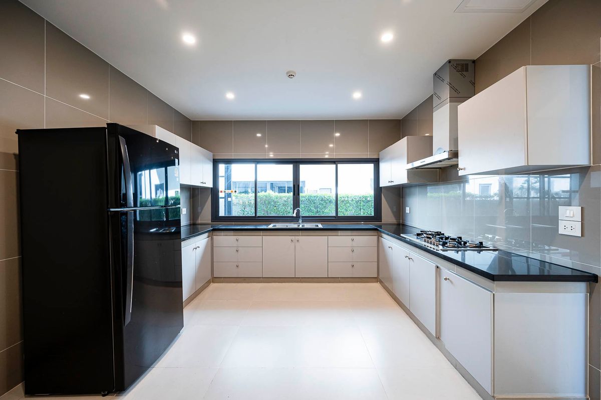 ให้เช่าบ้านพัฒนาการ ศรีนครินทร์ : บ้านเดี่ยวให้เช่า 📍 Narasiri Krungthep Kreetha 📍 5 ห้องนอน 6 ห้องน้ำ เฟอร์นิเจอร์ และ เครื่องใช้ไฟฟ้าครบ 