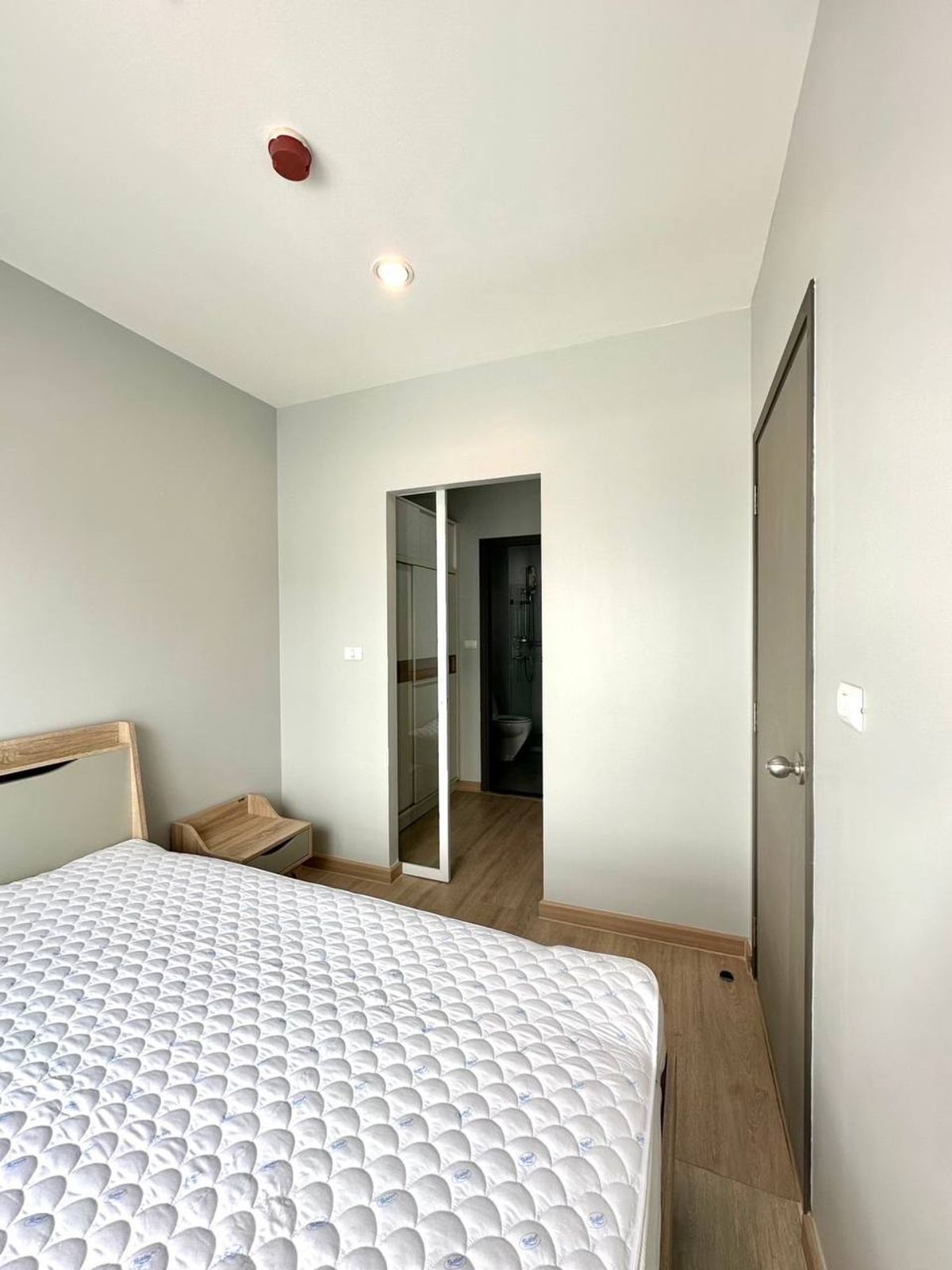 ขายคอนโดท่าพระ ตลาดพลู วุฒากาศ : The Tempo Grand Sathorn Wutthakat【𝐒𝐄𝐋𝐋 & 𝐑𝐄𝐍𝐓】🔥ดีไซน์ทันสมัยเรียบง่าย แต่ดูดีทุกมุม ฟังก์ชันครบ ตอบโจทย์ทุกไลฟ์สไตล์การใช้ชีวิต🔥  ติดต่อไลน์ไอดี: @hacondo