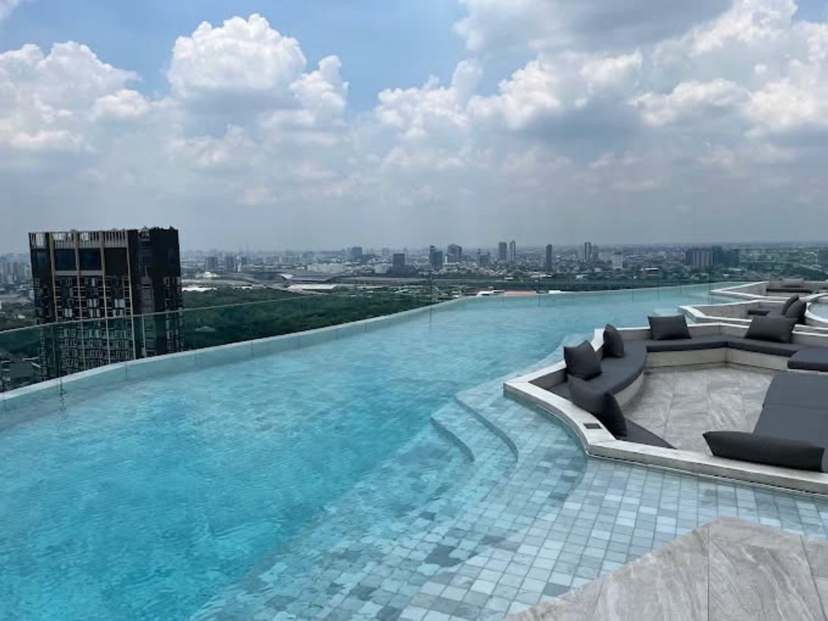 For SaleCondoLadprao, Central Ladprao : Life Ladprao Valley 35 sq.m., 19th floor, Chatuchak Park view