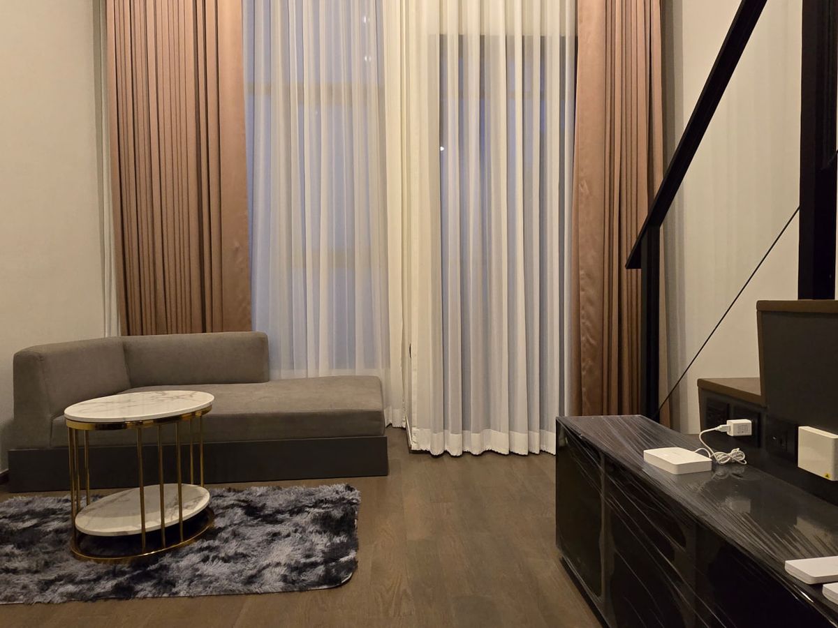 For SaleCondoSiam Paragon ,Chulalongkorn,Samyan : Park Origin Chula Samyan【𝐒𝐄𝐋𝐋 & 𝐑𝐄𝐍𝐓】🔥Warm, minimalist tones, complete with built-ins, perfect for both design and function.🔥  Contact Line ID: @hacondo