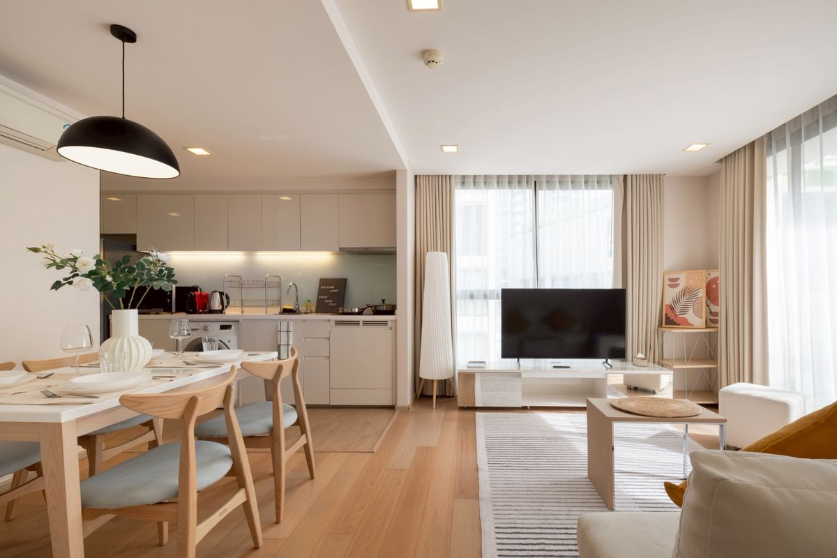 ขายคอนโดสุขุมวิท อโศก ทองหล่อ : ขายคอนโด Liv@49 2 ห้องนอน 2 ห้องน้ำ 74 ตรม.
