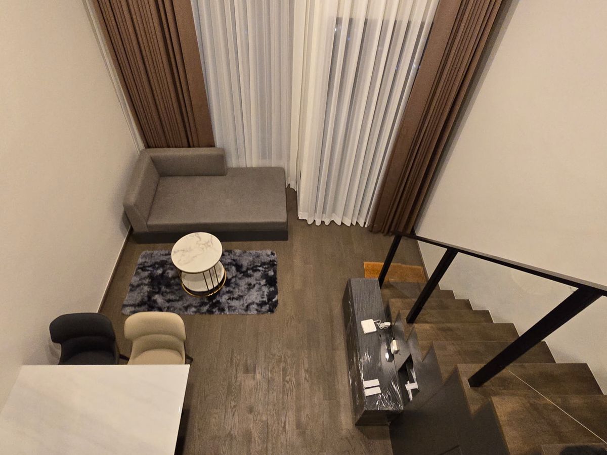 For SaleCondoSiam Paragon ,Chulalongkorn,Samyan : Park Origin Chula Samyan【𝐒𝐄𝐋𝐋 & 𝐑𝐄𝐍𝐓】🔥Warm, minimalist tones, complete with built-ins, perfect for both design and function.🔥  Contact Line ID: @hacondo