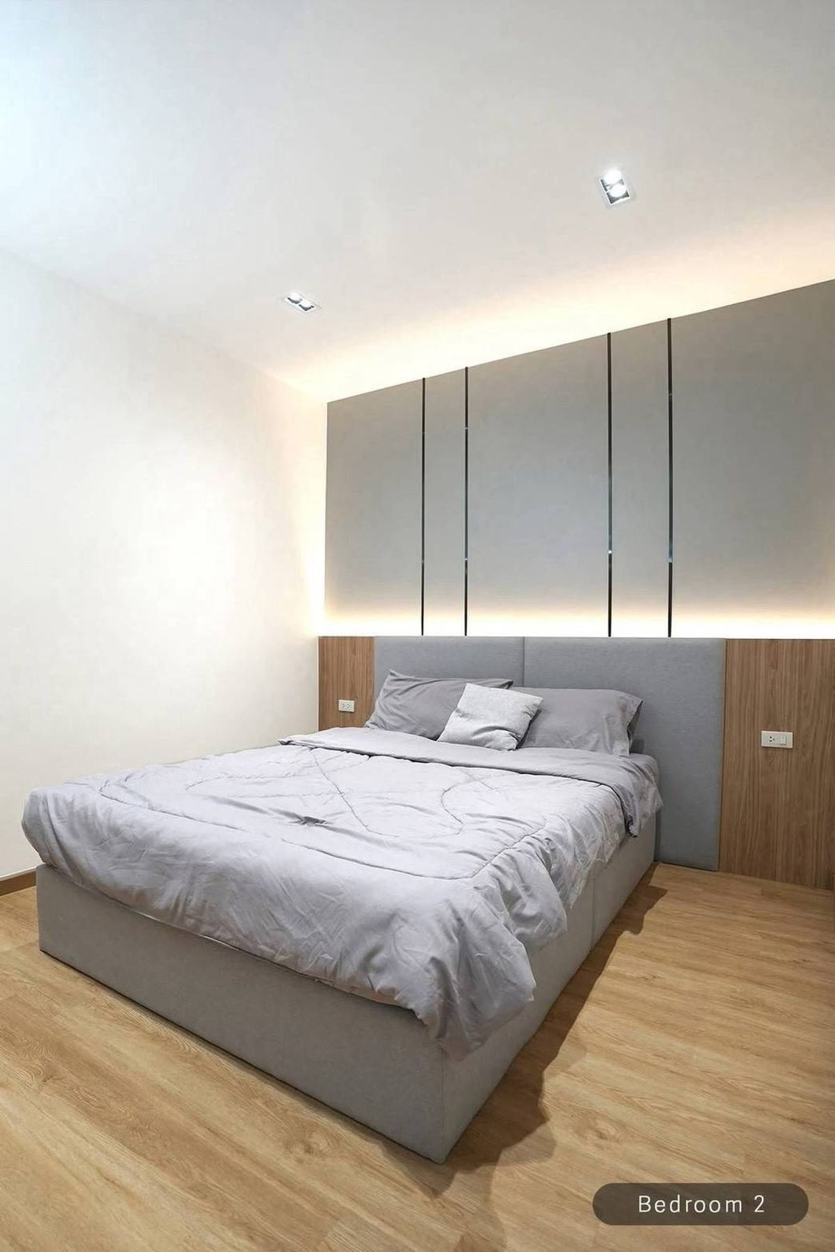 ให้เช่าทาวน์โฮมรัชดา ห้วยขวาง : ทาวน์เฮ้าส์ให้เช่า 📍 Baan Yu Charoen 29 📍 3 ห้องนอน 2 ห้องน้ำ เฟอร์นิเจอร์ และ เครื่องใช้ไฟฟ้าครบ 