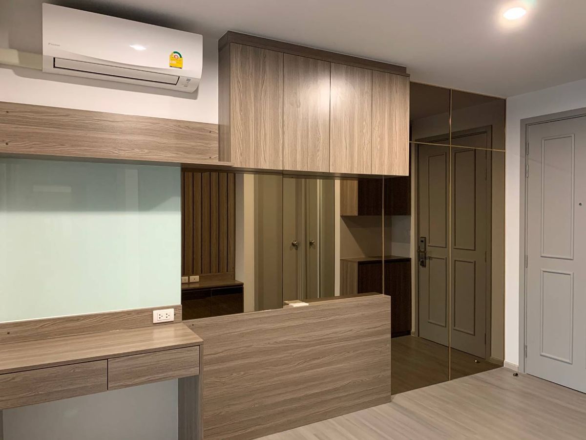 For RentCondoPinklao, Charansanitwong : 📢 New Listing! Condo for Rent at The Parkland Charan-Pinklao