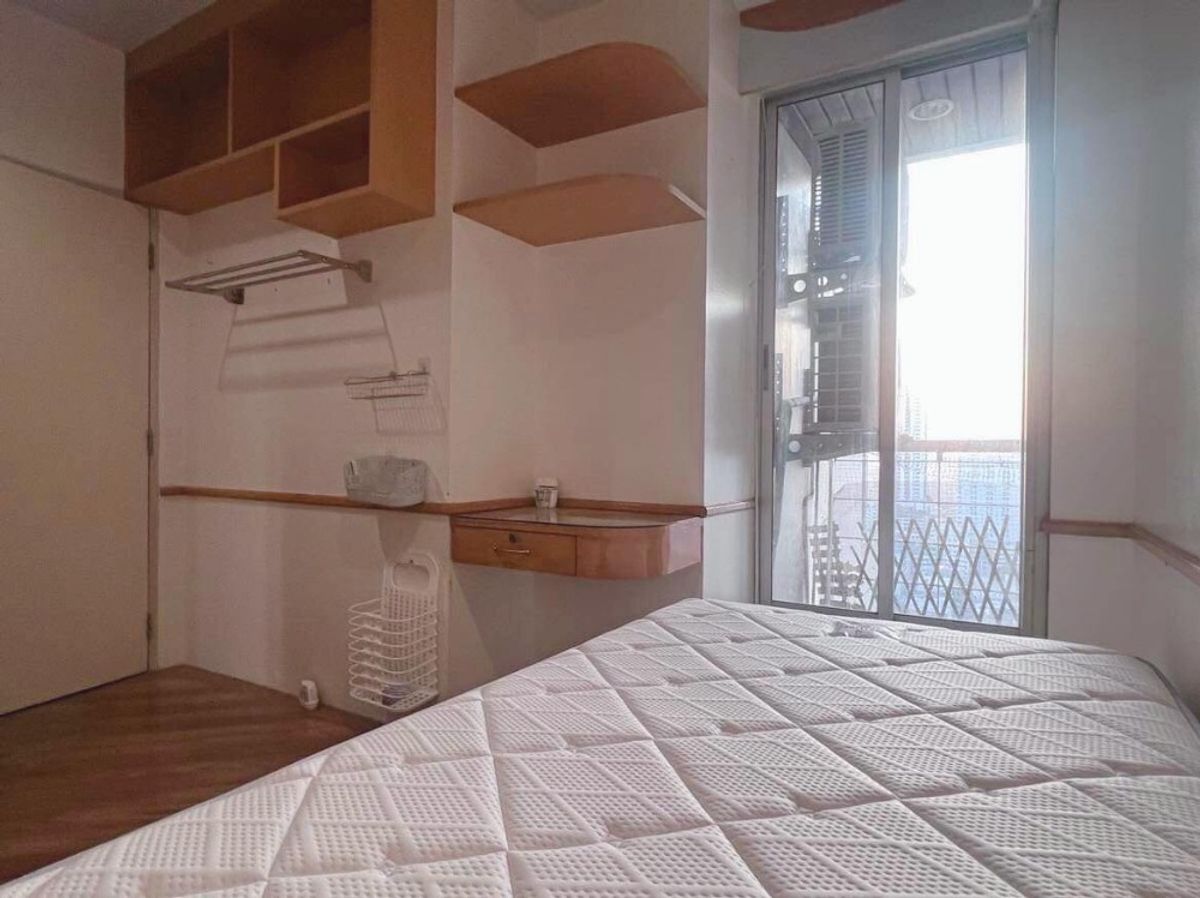 For SaleCondoRatchathewi,Phayathai : Pathumwan Resort【𝐒𝐄𝐋𝐋 & 𝐑𝐄𝐍𝐓】🔥Elegant, warm, minimalist style with full built-ins, all in one place🔥  Contact Line ID: @hacondo