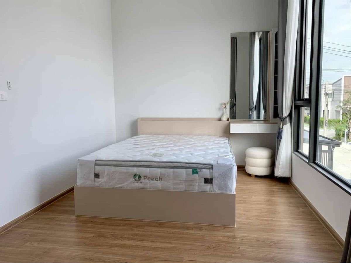 ให้เช่าทาวน์โฮมบางนา แบริ่ง ลาซาล : ทาวน์เฮ้าส์ให้เช่า ✨ Pleno Sukhumvit-Bangna 3 ✨ 3 ห้องนอน 2 ห้องน้ำ เฟอร์นิเจอร์ และ เครื่องใช้ไฟฟ้าครบ 