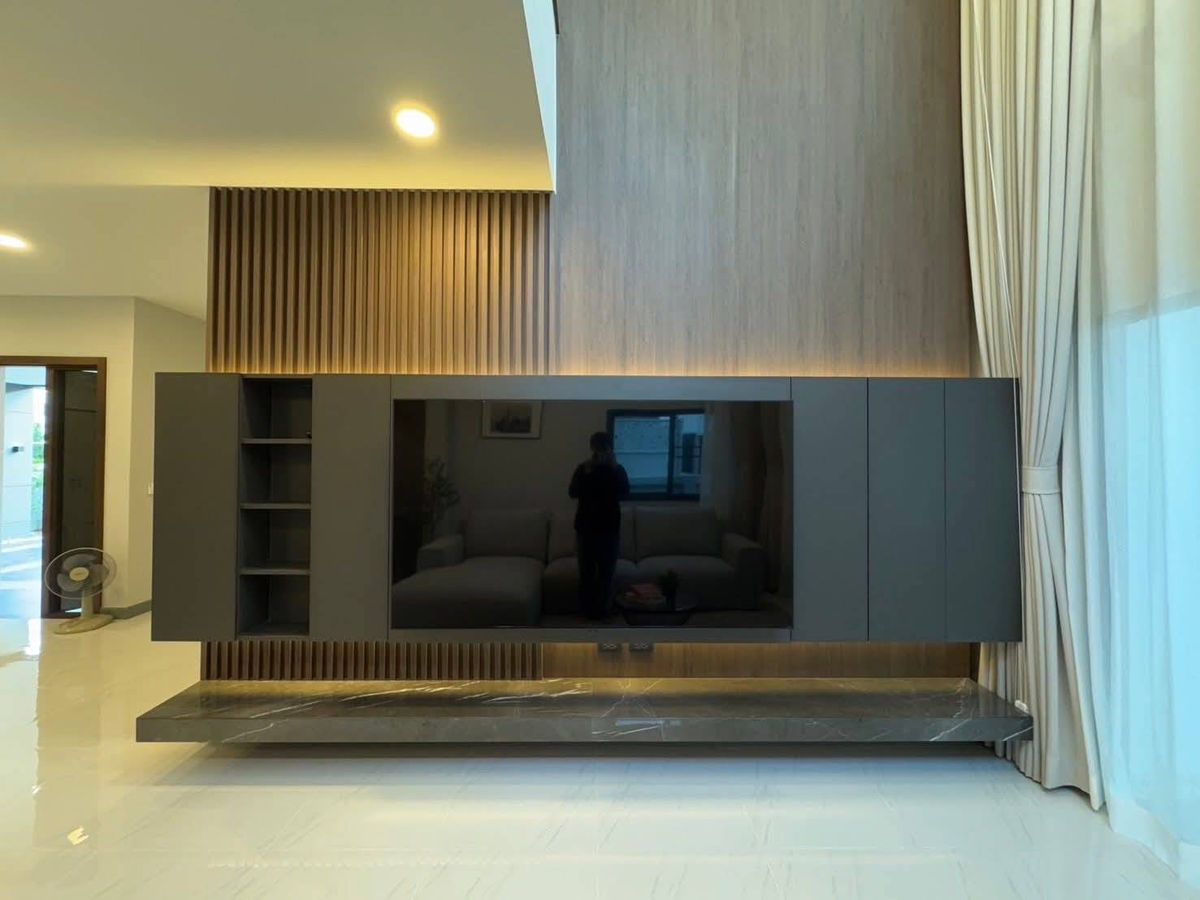 ให้เช่าบ้านบางนา แบริ่ง ลาซาล : บ้านเดี่ยวให้เช่า 📍 The City Bangna 📍4 ห้องนอน 6 ห้องน้ำ เฟอร์นิเจอร์ และ เครื่องใช้ไฟฟ้าครบ 