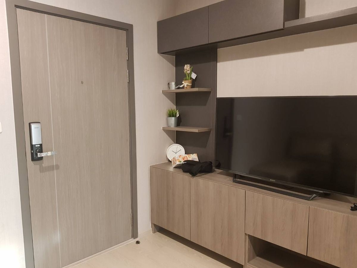 For SaleCondoThaphra, Talat Phlu, Wutthakat : Ideo Thaphra Interchange【𝐒𝐄𝐋𝐋 & 𝐑𝐄𝐍𝐓】🔥Fully furnished, fully functional, and with a bathroom with separate wet and dry zones, your daily life will be smooth and stylish.🔥  Contact Line ID: @hacondo