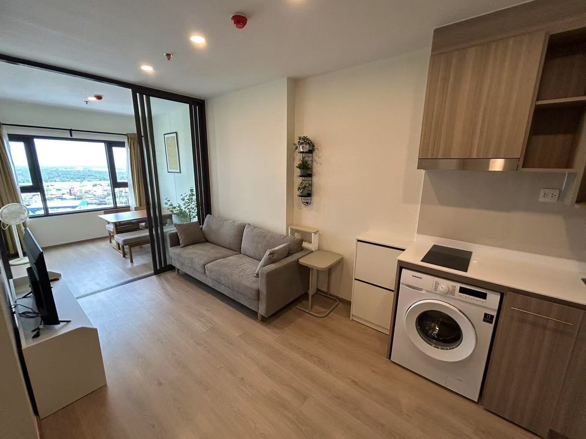 For RentCondoKhlongtoei, Kluaynamthai : For rent 1 bedroom plus river view fully furnished 