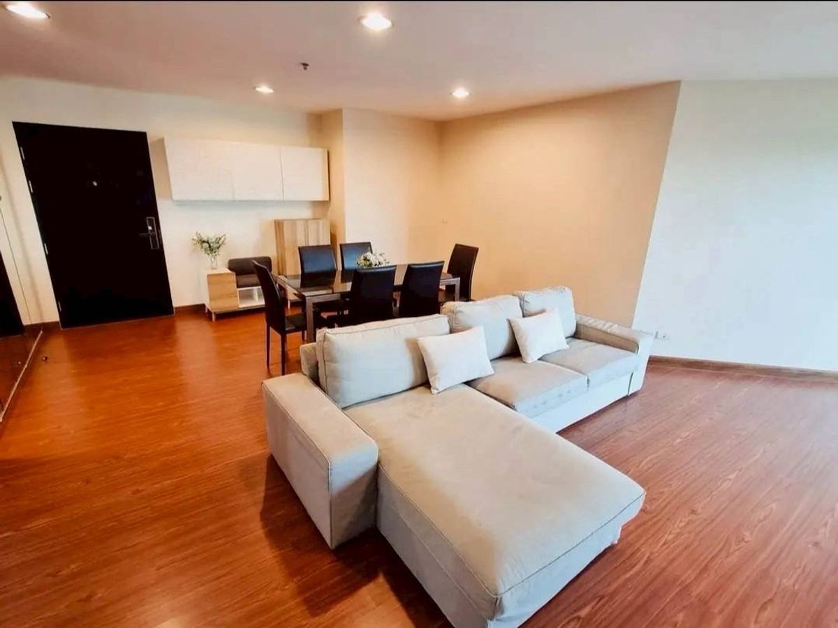 For RentCondoRama9, Petchburi, RCA : For Rent: Belle Grand Rama9 3 Bedroom