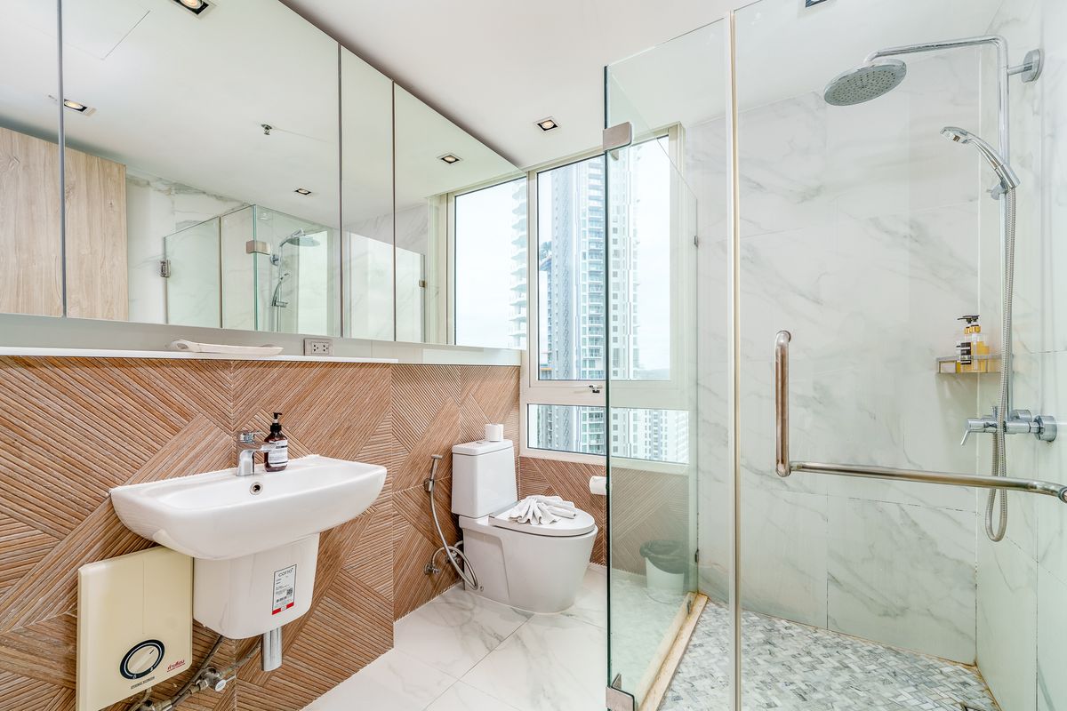 CondoPattaya, Bangsaen, Chonburi : Selling 3 high bedrooms