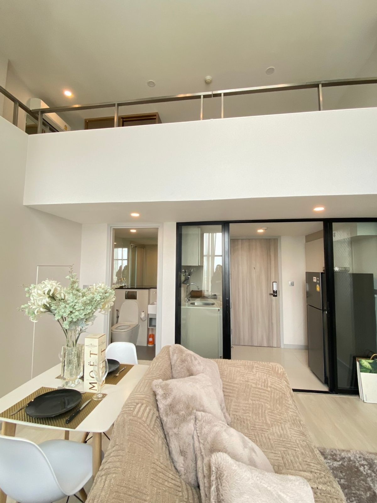 For RentCondoSathorn, Narathiwat : 🏢 For Rent: Night Bridge Prime Sathorn 🛏 Type: 1 bedroom 1 bathroom 📏 Size: 37 sq.m. 💰 Price: 29,000 baht/month 📍 Location: City center, convenient to travel