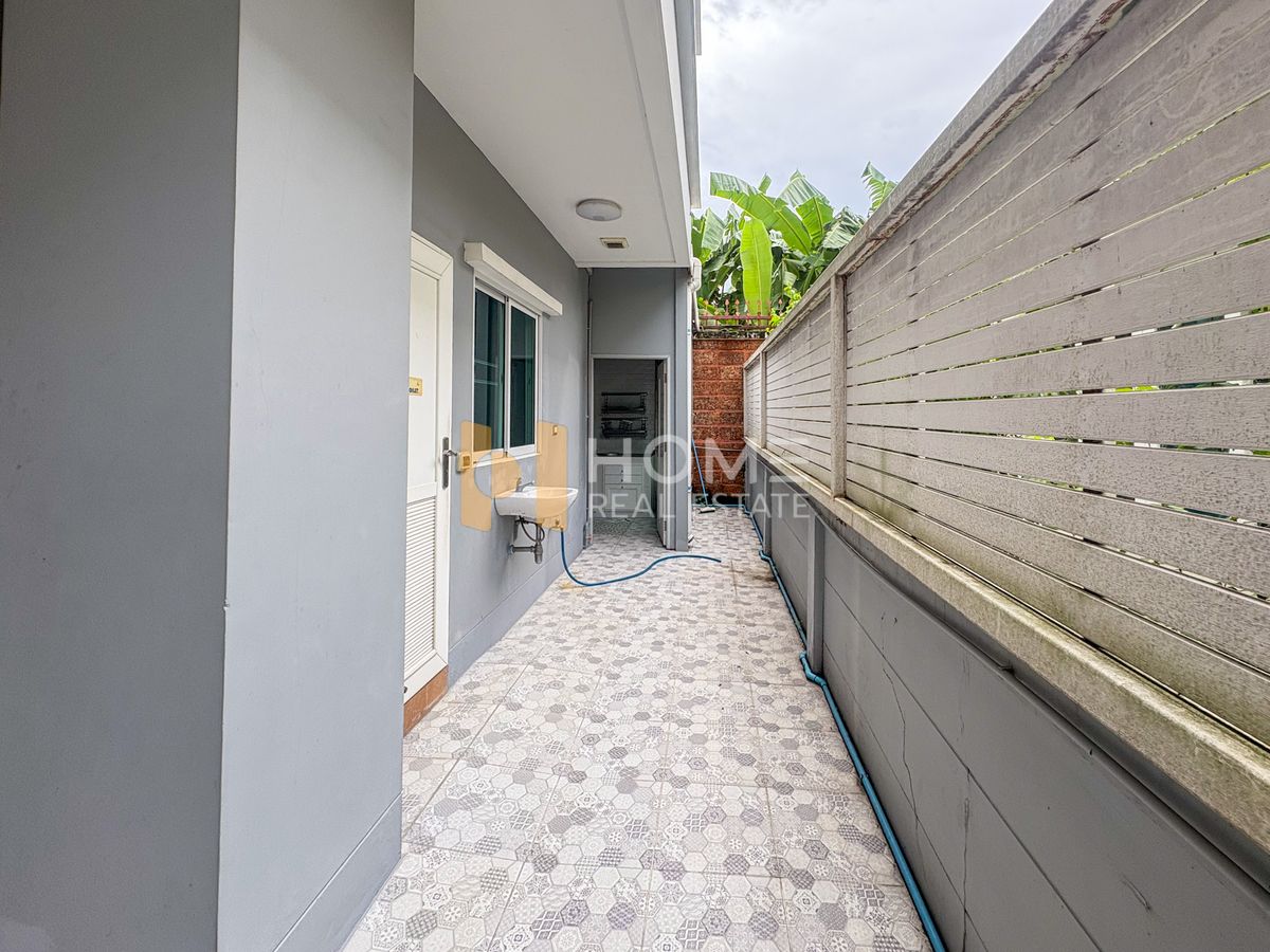 ขายบ้านเกษตร นวมินทร์ ลาดปลาเค้า : บ้านหรูหลังใหญ่ แปลงมุม 🔥 ลัดดารมย์ อิลิแกนซ์ เกษตร - นวมินทร์ / 5 ห้องนอน (ขาย), Laddarom Elegance Kaset - Nawamin / 5 Bedrooms (FOR SALE) TPM061