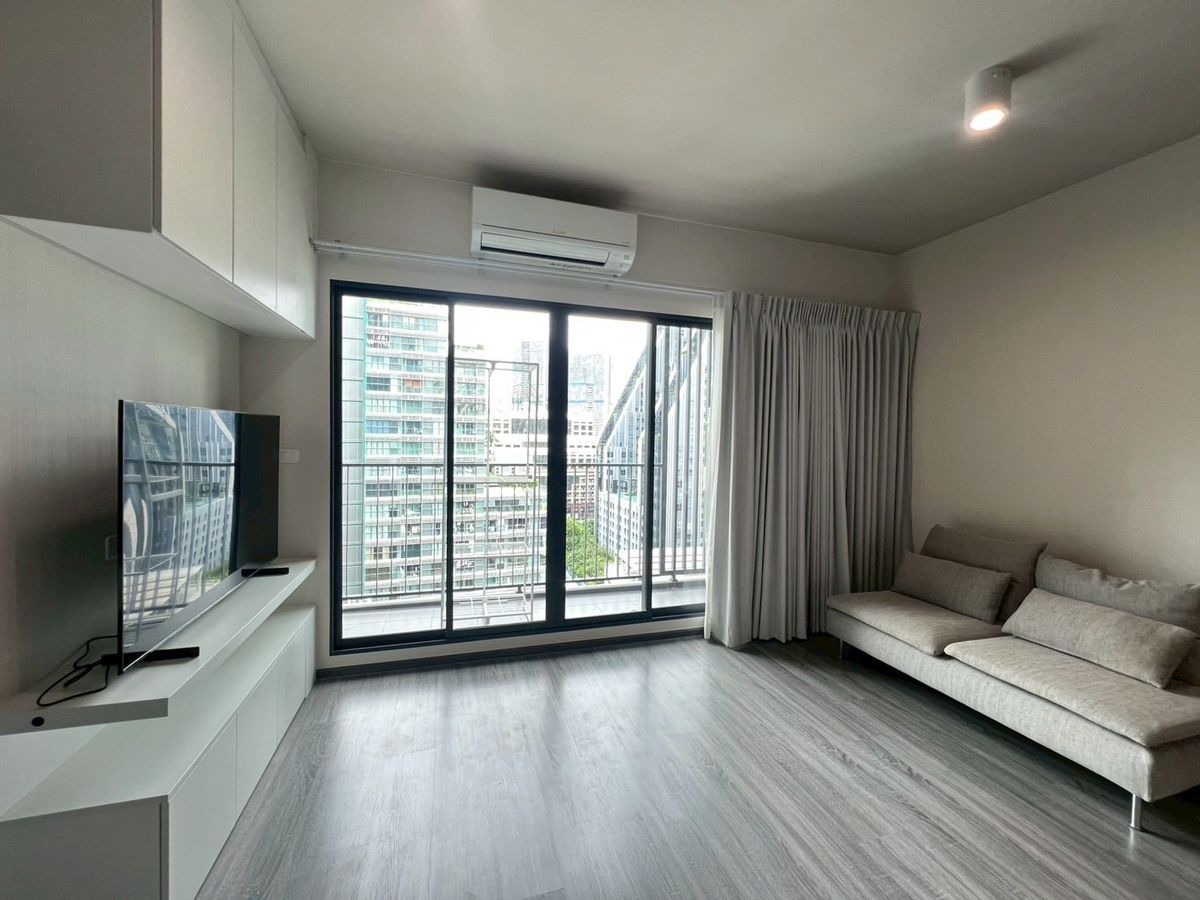 ให้เช่าคอนโดสยาม จุฬา สามย่าน : ให้เช่า Ideo Chula Samyan - 2 Bed / 2 Bath 70.6 ตรม | 55,000 | 082-4499822 แพรวา