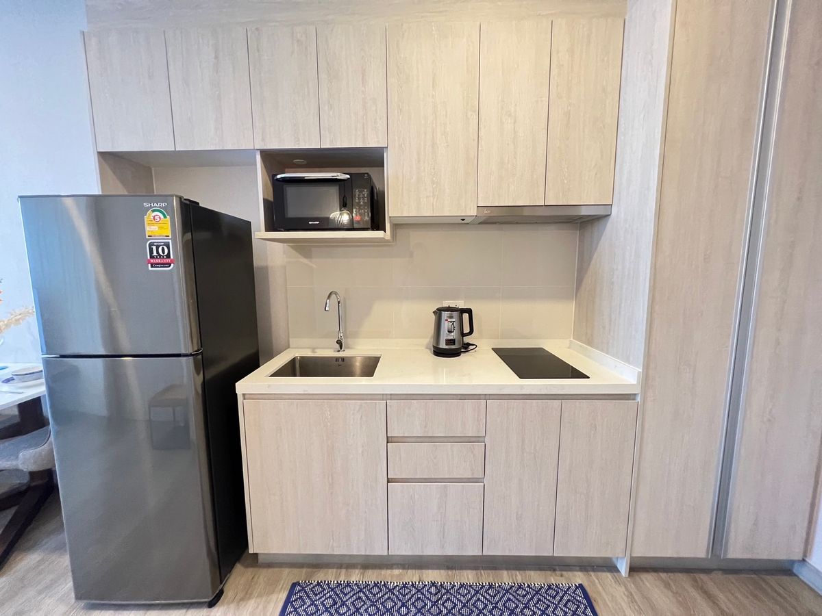 For RentCondoSriracha Laem Chabang Ban Bueng : RC021123 Condo for Rent Keen Center Sriracha, Only One Condo on the Best Location in Sriracha