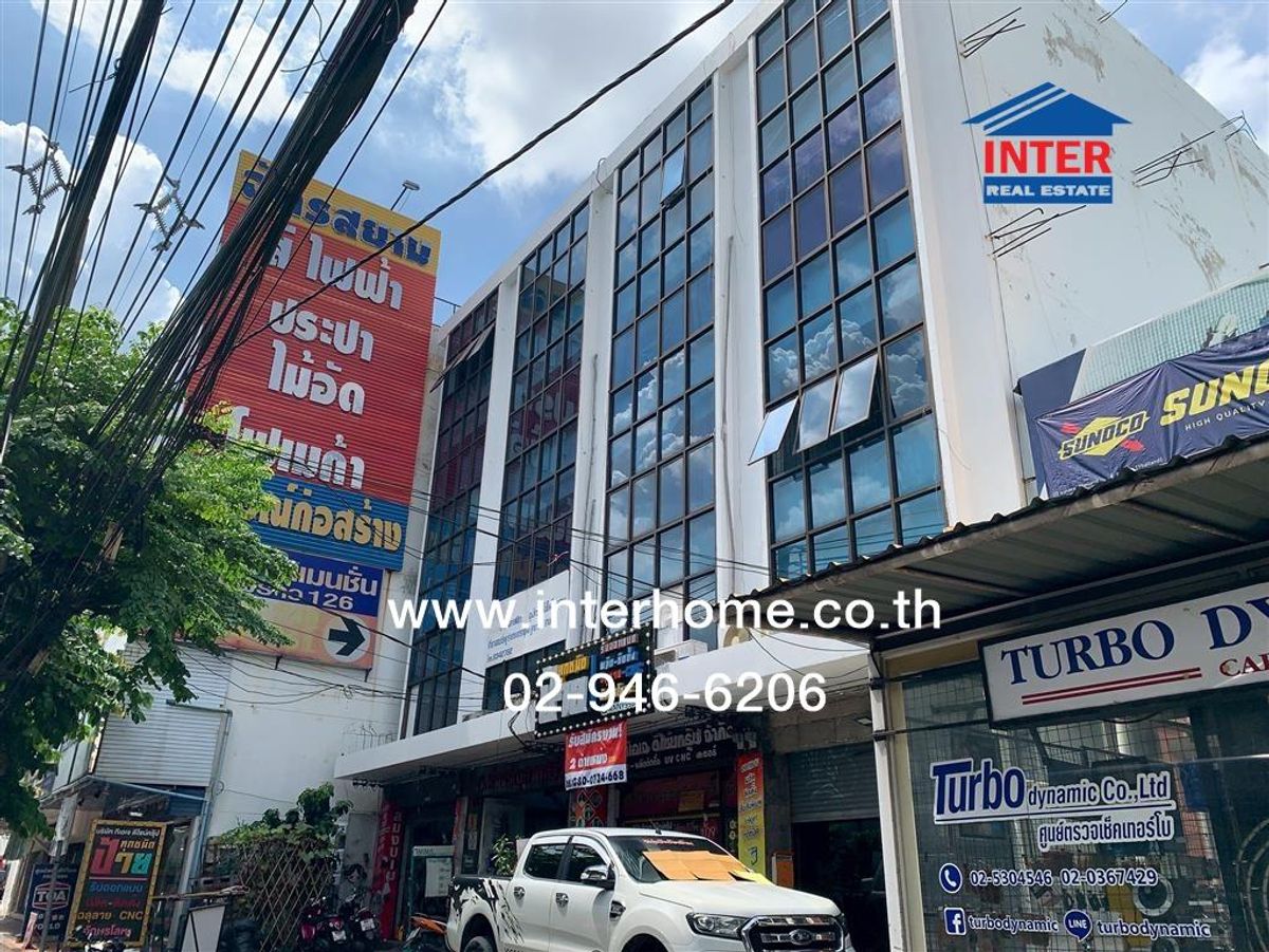 For SaleShop HouseLadprao101, Happy Land, The Mall Bang Kapi : 4th floor commercial building, 25 sq.w., a commercial building near Dae Mall Bangkapi Next to Lat Phrao Road Near Soi Lat Phrao 126 Next to Lat Phrao Road, Bang Kapi District, Bangkok