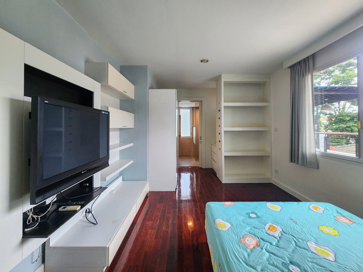 ให้เช่าบ้านลาดพร้าว เซ็นทรัลลาดพร้าว : SK05031 ให้เช่าบ้านลาดพร้าว2  บ้านเดี่ยวหลังใหญ่ พื้นที่เยอะ เลียบทางด่วน เอกมัย - รามอินทรา