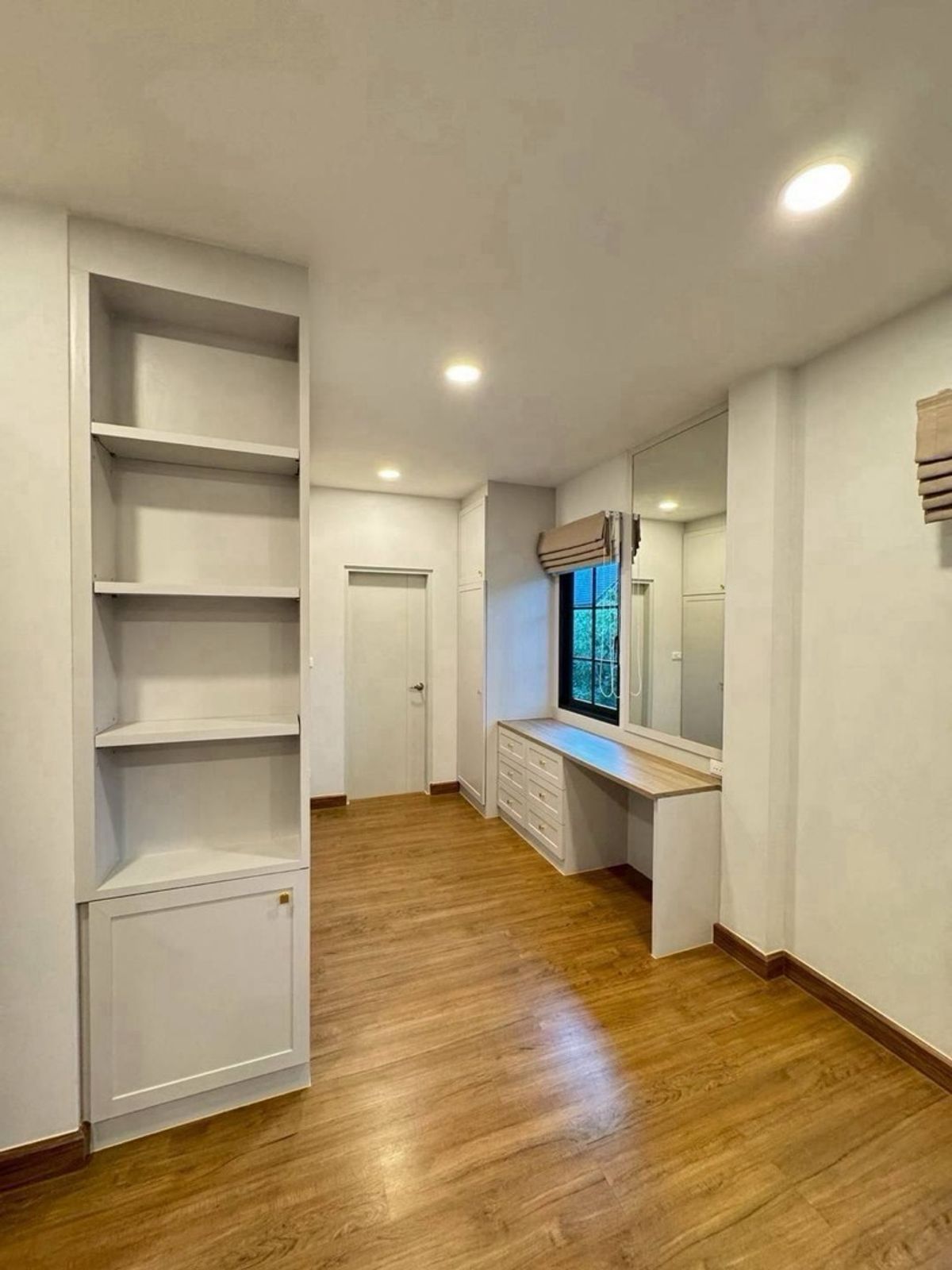 ให้เช่าบ้านบางนา แบริ่ง ลาซาล : 💥ForRent💥4Bed • Centro Bangna (Phase2) 🏡 Near Mega Bangna 🔥Hot Price 🔥 Ready to move in ‼️  Fully Furnished ✨