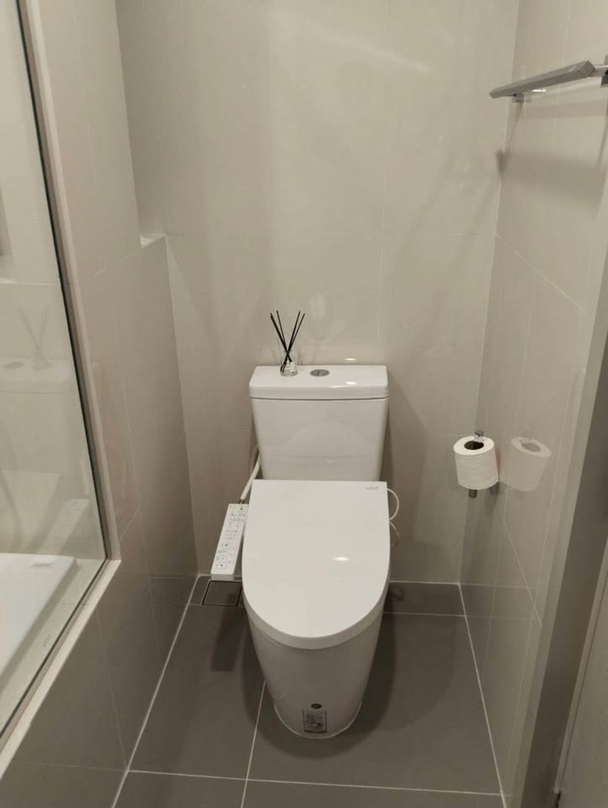 For SaleCondoSukhumvit, Asoke, Thonglor : Oka Haus Sukhumvit 36 ​​/ 1 Bedroom (SALE WITH TENANT), Oka Haus Sukhumvit 36 ​​/ 1 Bedroom (Sale with Tenant) NONT120