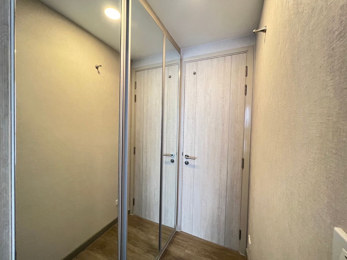 For RentCondoSriracha Laem Chabang Ban Bueng : RC021123 Condo for Rent Keen Center Sriracha, Only One Condo on the Best Location in Sriracha