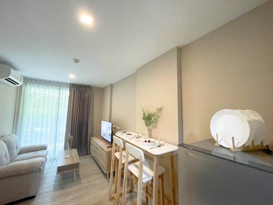 For RentCondoRatchadapisek, Huaikwang, Suttisan : 🔥Urgent for rent🔥 Metroluxe Ratchada, near MRT Huai Khwang and Sutthisan, Ratchada area. Fully furnished, ready to move in.