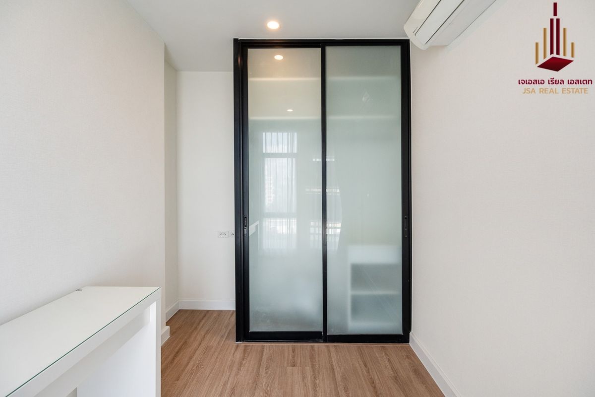 For SaleCondoSathorn, Narathiwat : ✨ For Sale: Bangkok Horizon Sathorn Condo ✨ 💰 ONLY 3,990,000 THB