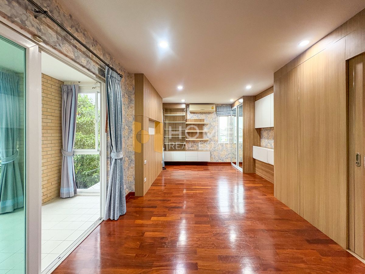 ขายบ้านเกษตร นวมินทร์ ลาดปลาเค้า : บ้านหรูหลังใหญ่ แปลงมุม 🔥 ลัดดารมย์ อิลิแกนซ์ เกษตร - นวมินทร์ / 5 ห้องนอน (ขาย), Laddarom Elegance Kaset - Nawamin / 5 Bedrooms (FOR SALE) TPM061