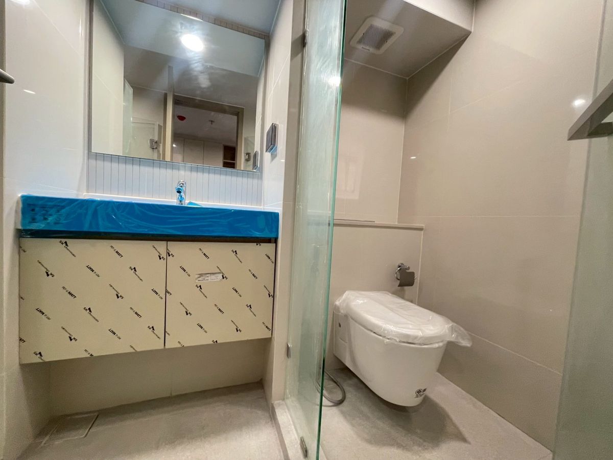 For SaleCondoSiam Paragon ,Chulalongkorn,Samyan : Sell down payment culture chula 2 bedroom 1 bath price 10.9 MB only