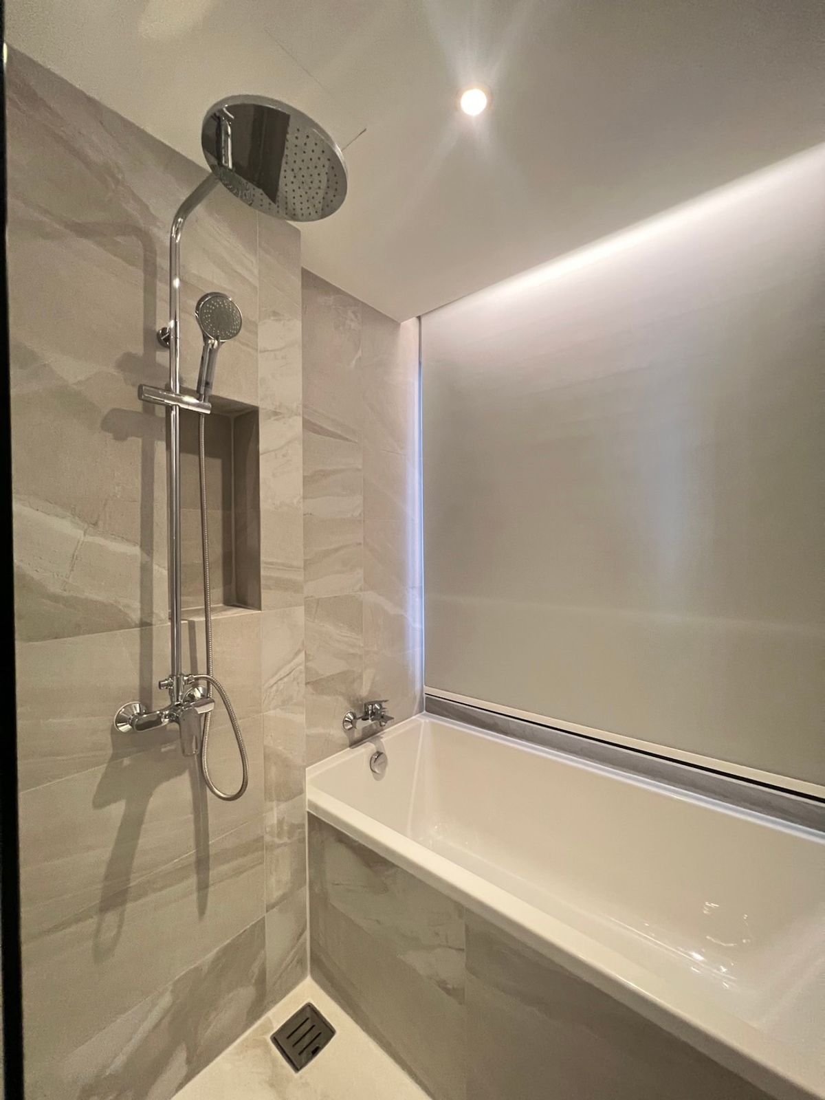 For RentCondoSriracha Laem Chabang Ban Bueng : RC021123 Condo for Rent Keen Center Sriracha, Only One Condo on the Best Location in Sriracha