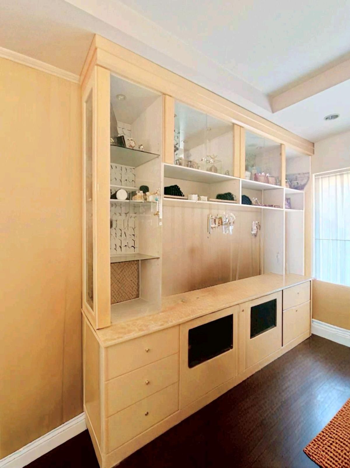 For SaleHousePinklao, Charansanitwong : Detached house High ceilings, airy, quiet, convenient to travel