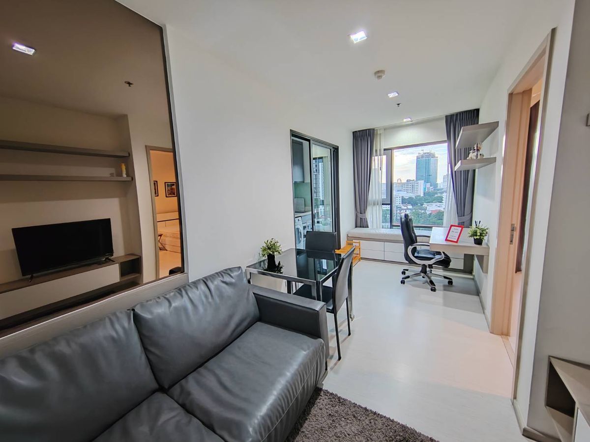 For SaleCondoSukhumvit, Asoke, Thonglor : Rhythm Sukhumvit 36 ​​- 38 /1 Bedroom (Sale with Tenant), Sukhumvit 36 ​​- 38 /1 Bedroom (Sale with Tenant) NC130