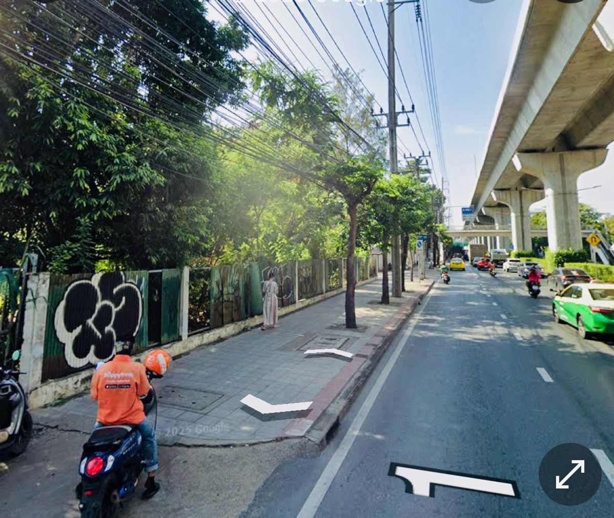 ขายที่ดินเกษตรศาสตร์ รัชโยธิน : ขายที่ดินติดถนนพหลโยธิน ใกล้ ม.เกษตร 800 เมตร 4 ไร่ สีส้ม